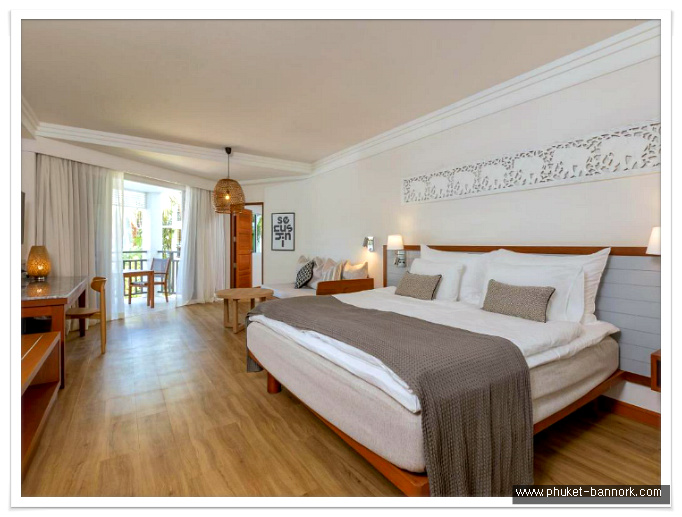 2-6 family suite.jpg