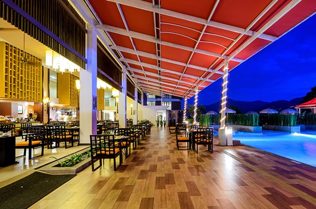 PB - Restaurant 2.jpg