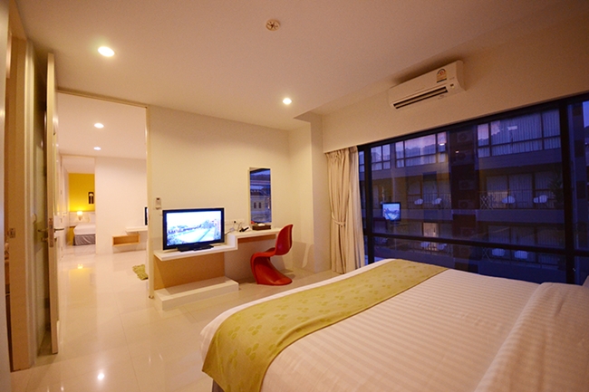 LT Luxury 2br 1.jpg