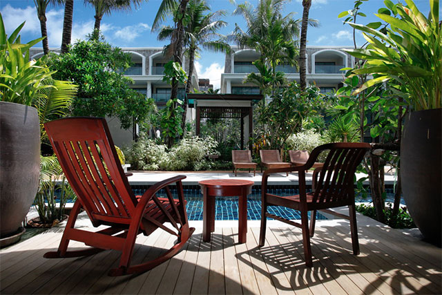 gw-Dlx pool access 2.jpg
