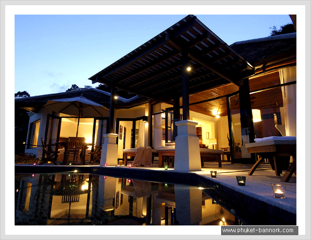 2-8pool villa.jpg