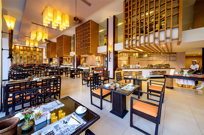 PB - Restaurant.jpg