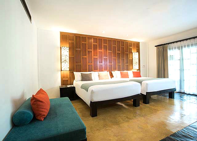 2-8one-bedroom-pool-cabana5.jpg