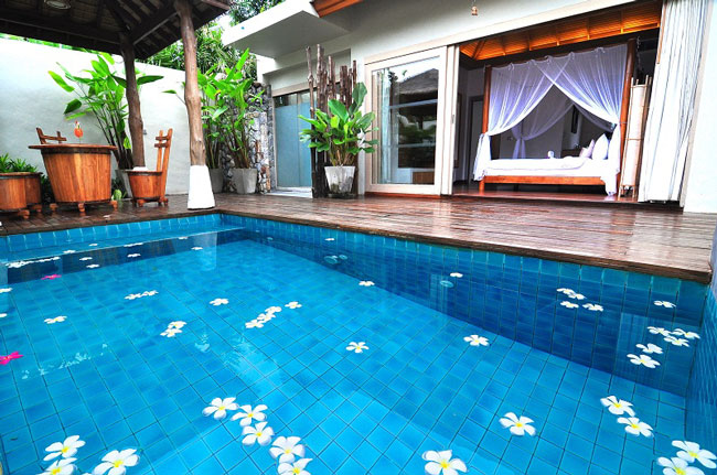 private-pool2.jpg
