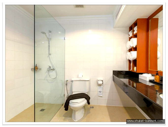 2-6 family suite5.jpg