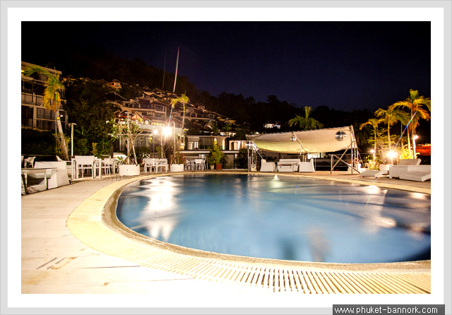 3-fac-pool bar1.JPG