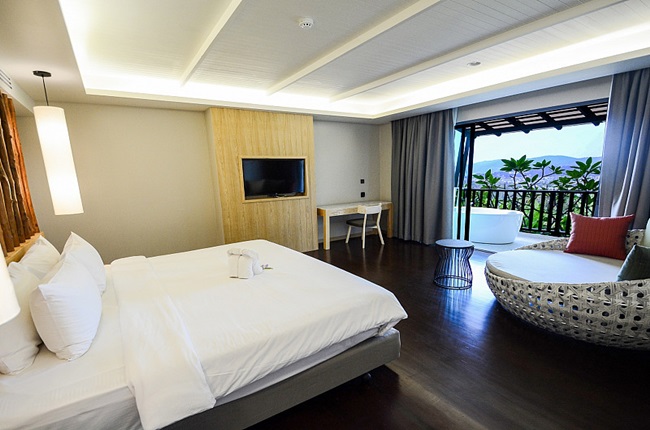 AC - HNM Suite 4.jpg