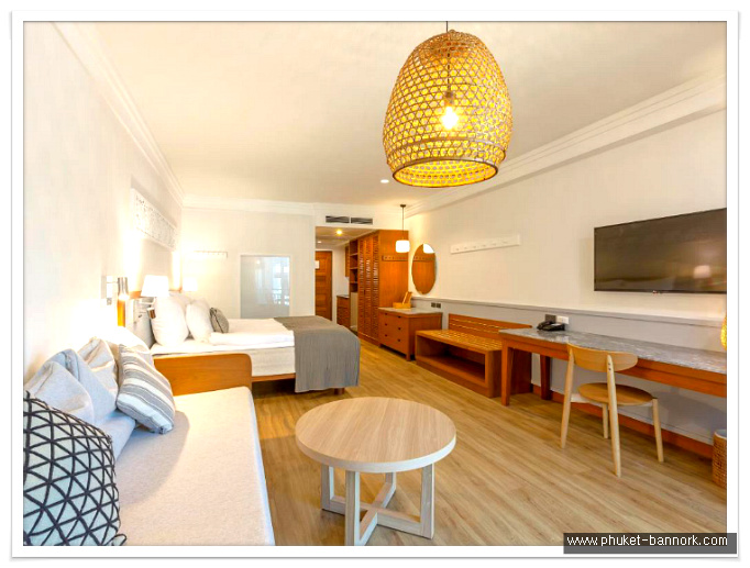 2-6 family suite1.jpg