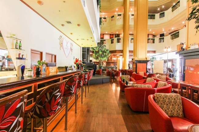 RPC - Atrium Lounge.jpg