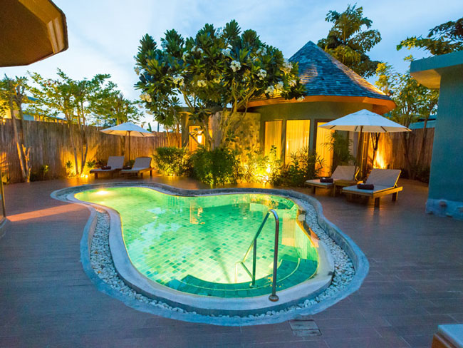grand-pool4.jpg